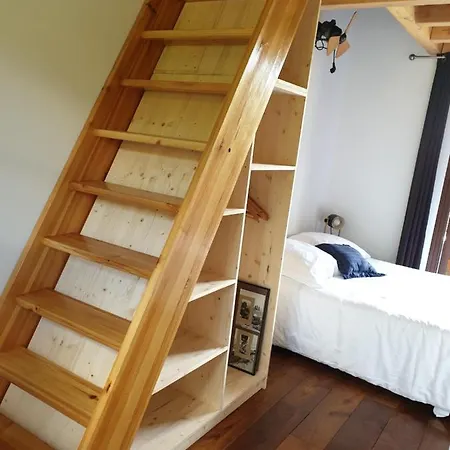 Guest house La-haut 