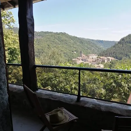 Maison d'hôtes Là-haut Maison D'hôtes Antraigues-sur-Volane